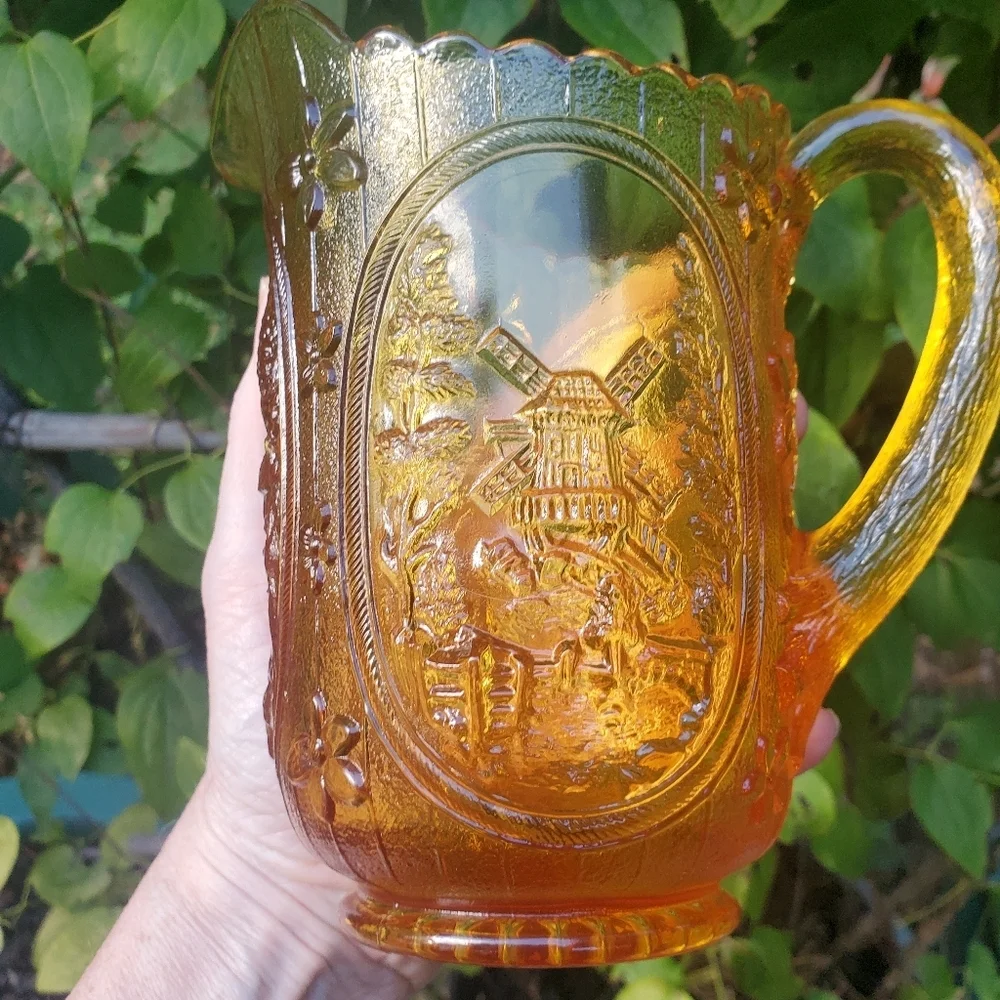 VINTAGE Imperial Glass Windmill Marigold Carnival Glass Pitcher EUC